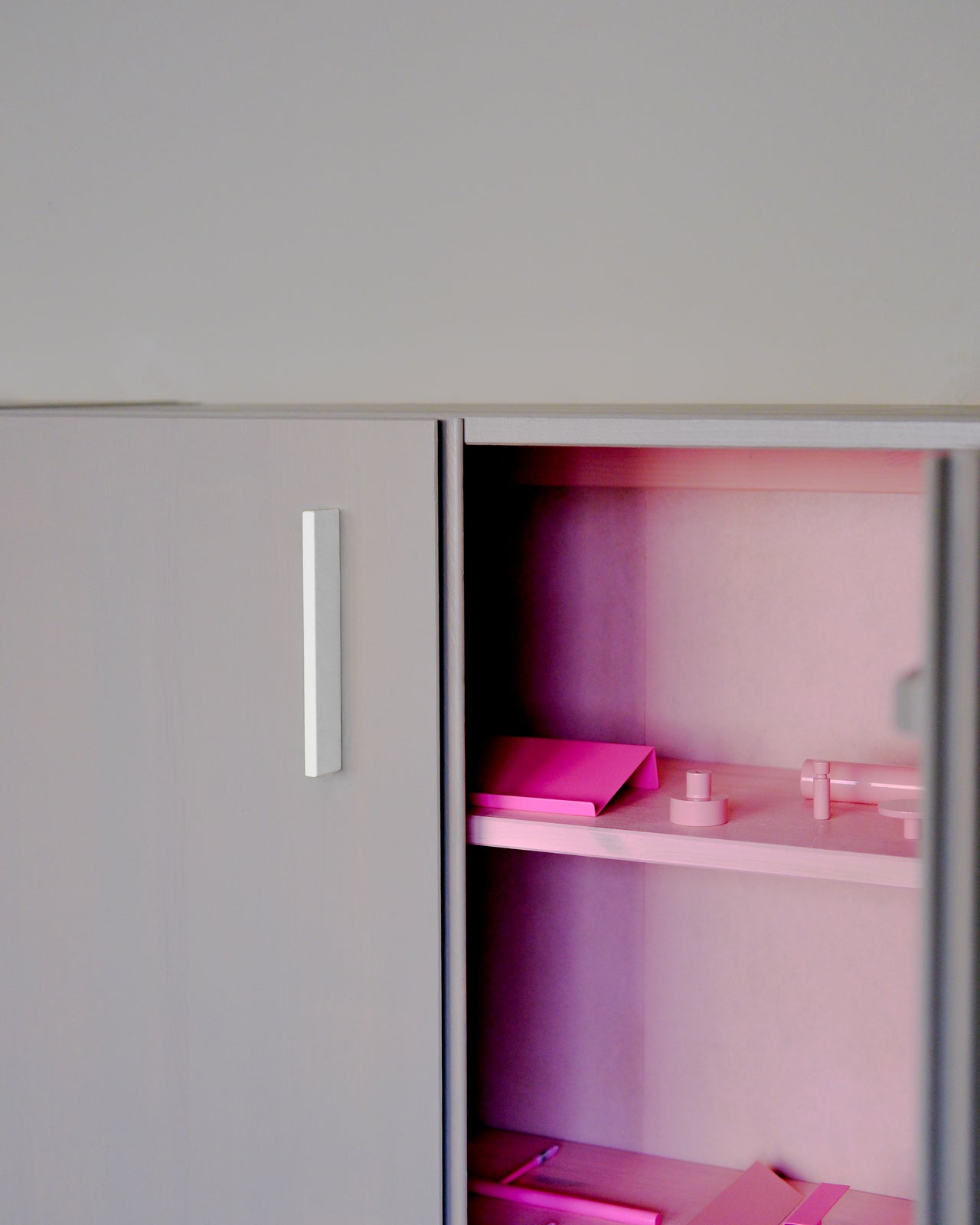 griffleiste 04/ handle 04 weiß