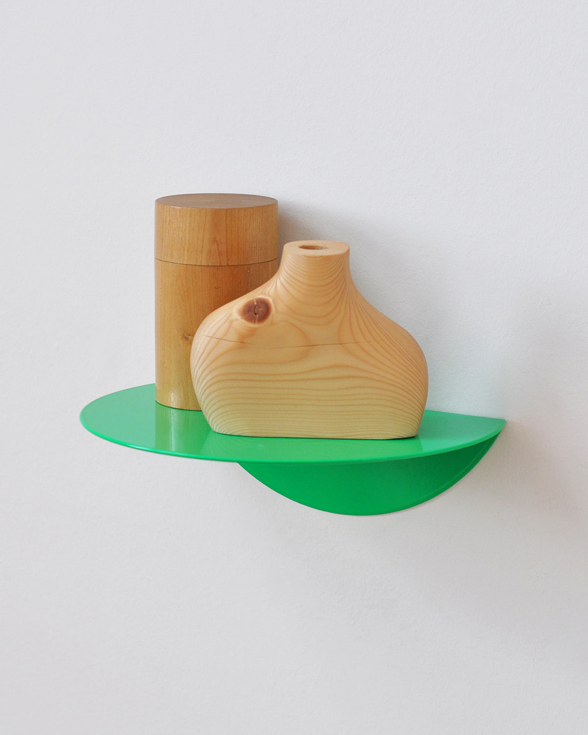 round shelf / dot shelf neon green