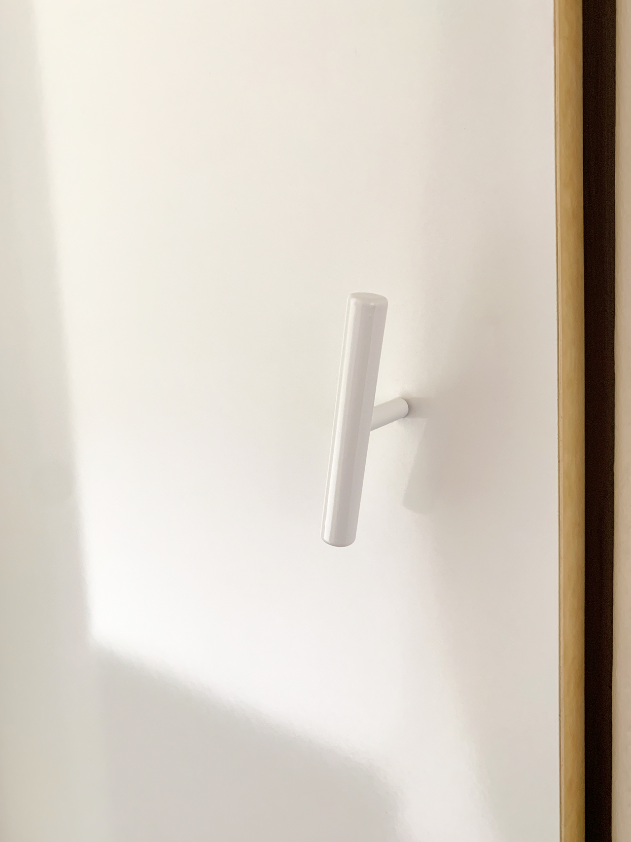 möbelgriff / line handle for furniture weiß