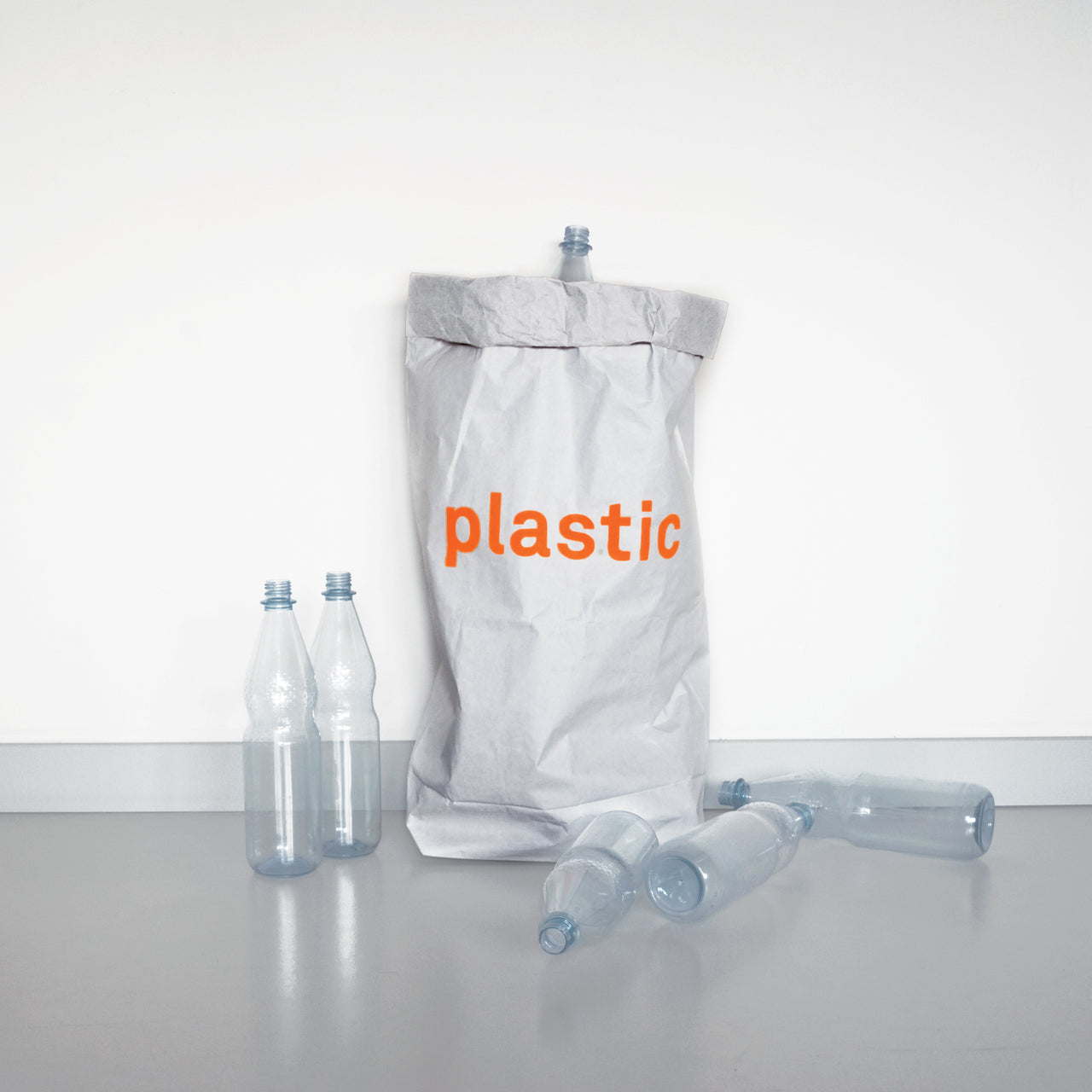 papiersack für plastik/ paper bag PLASTIC