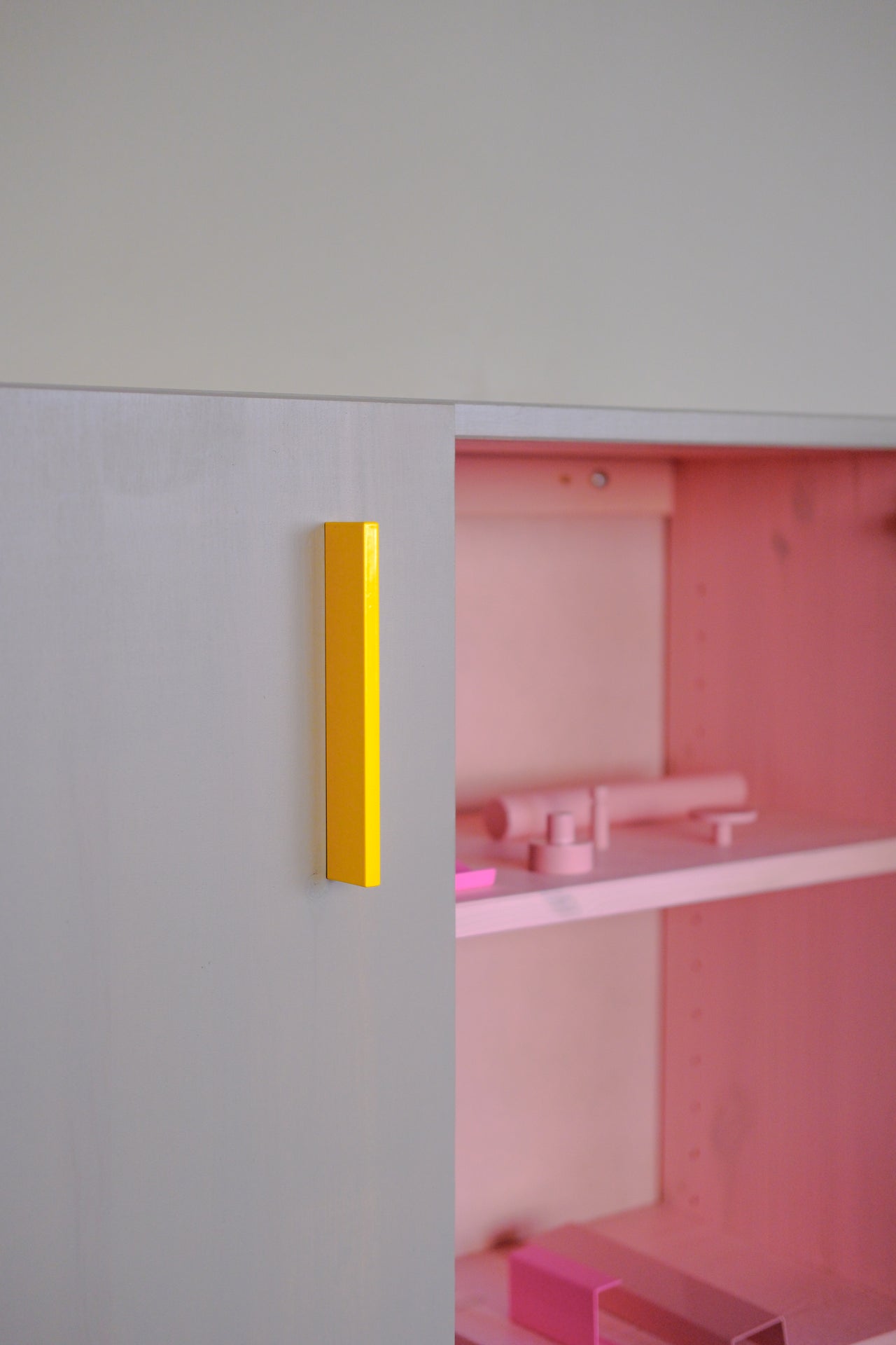 griffleiste 04/ handle 04 sonnengelb