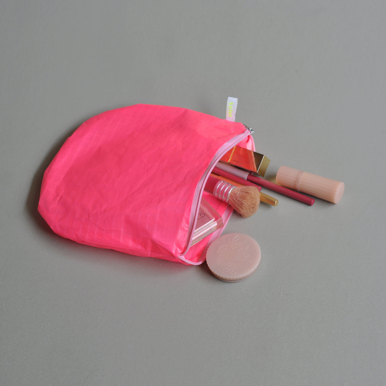 allzwecktasche / magic U pouch neon pink