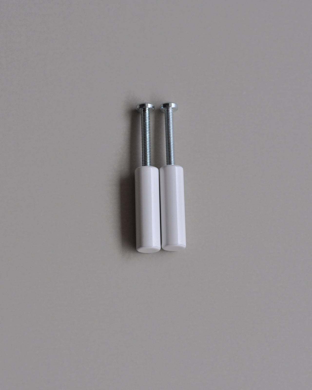 möbelgriffe 01 / knobs 01 for furniture weiß