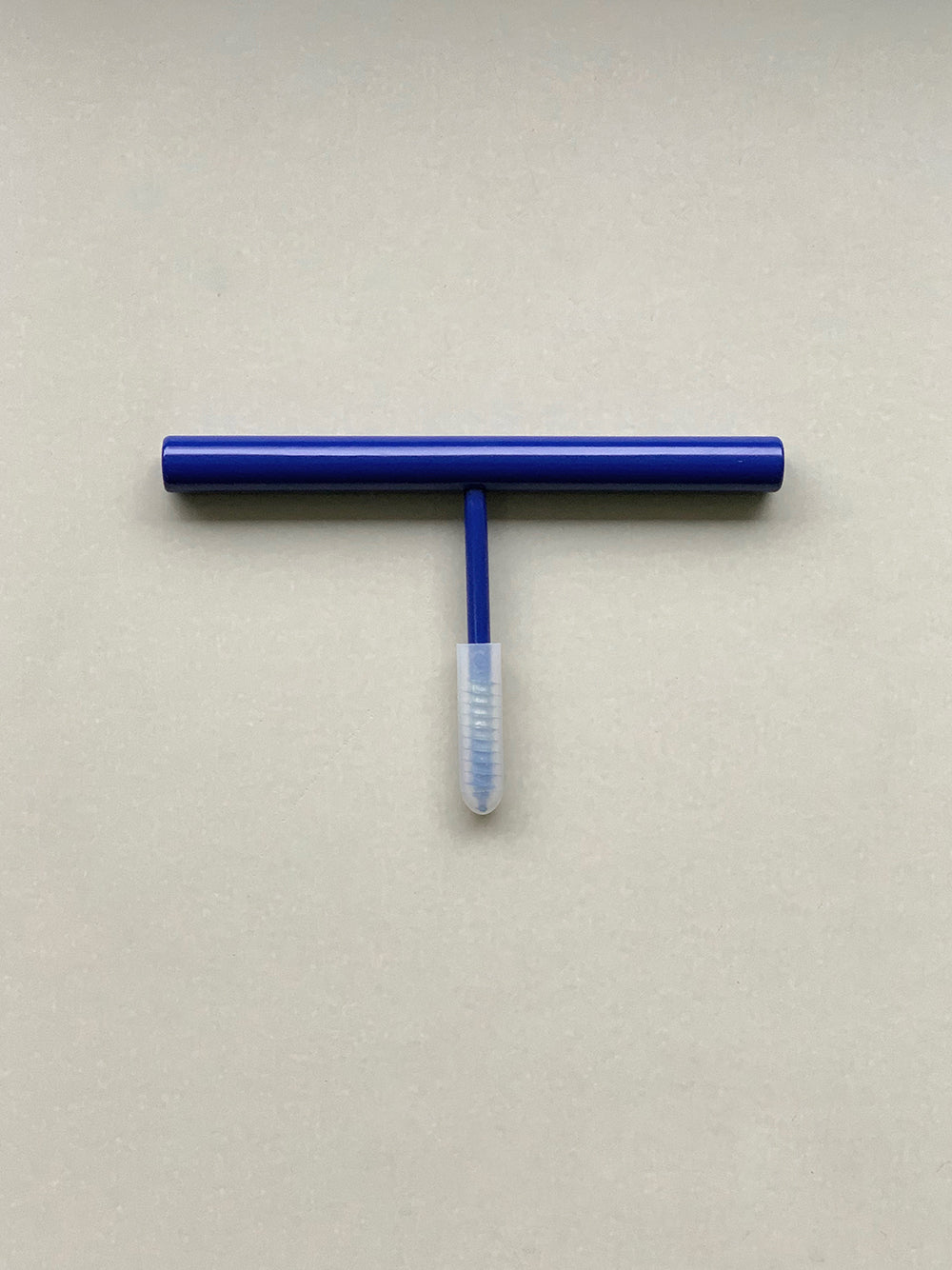wandhaken / line hook ultramarin blau