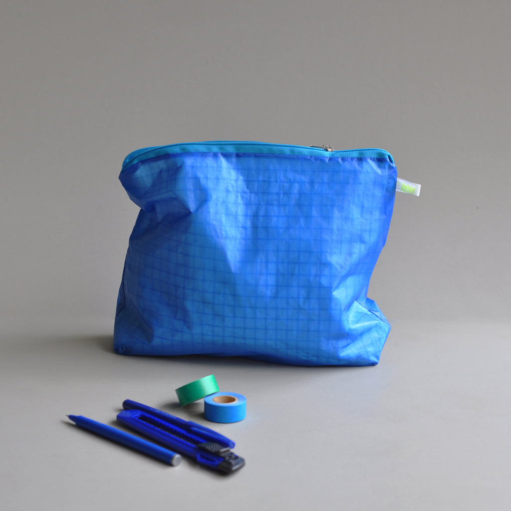 magic zipper pouch blue kolor