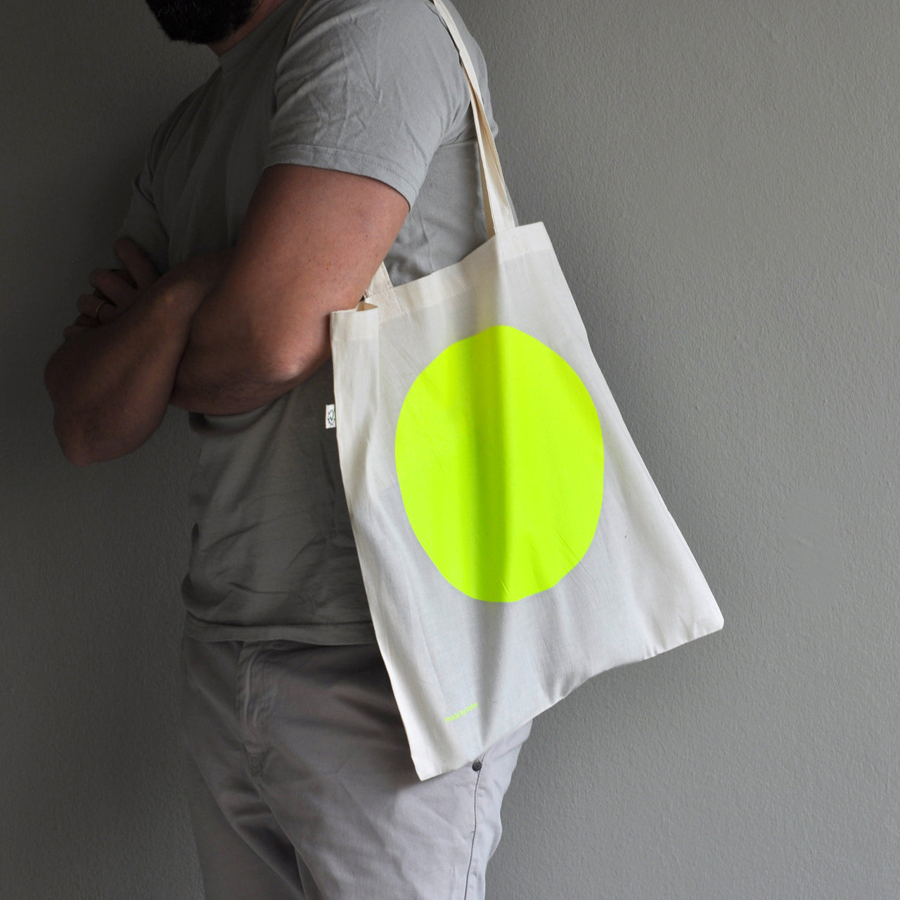Jute bag / tote bag dot neon yellow