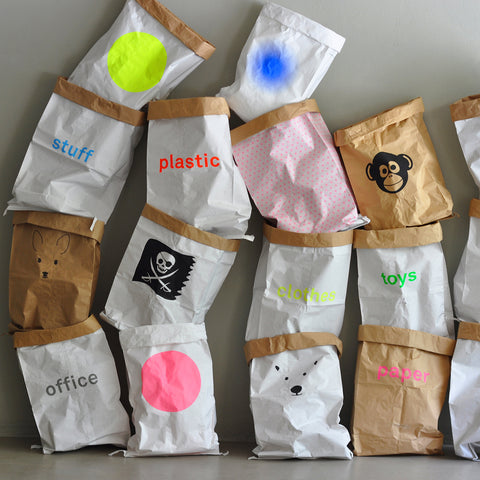 bundle 05 / 2 paper bags of your choice