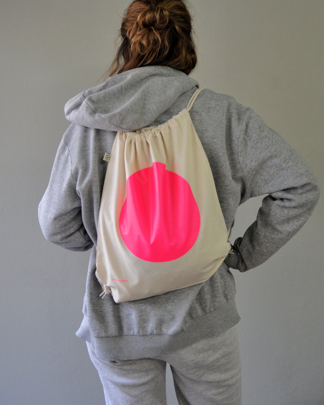 gym bag neon pink dot