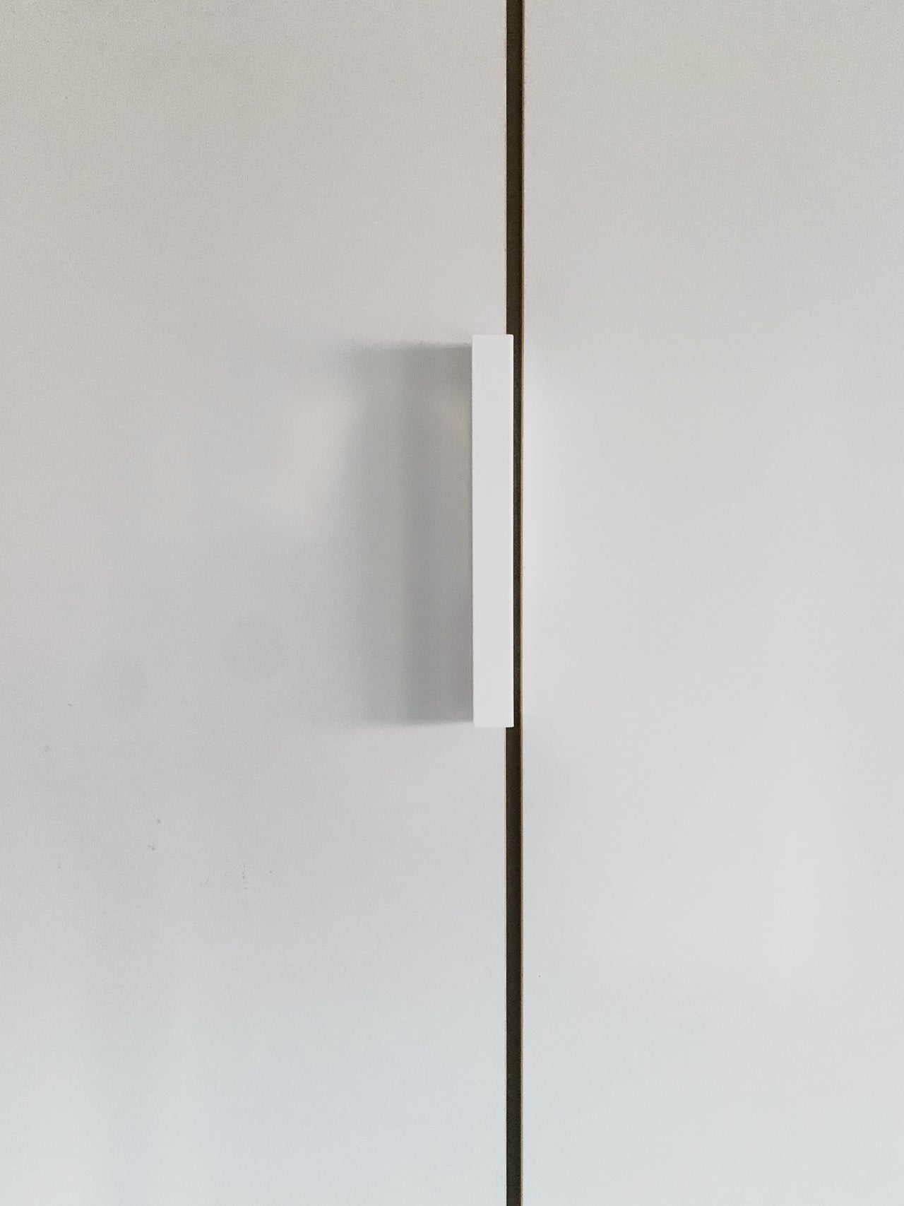 drawer strip 02 / handle 02 white