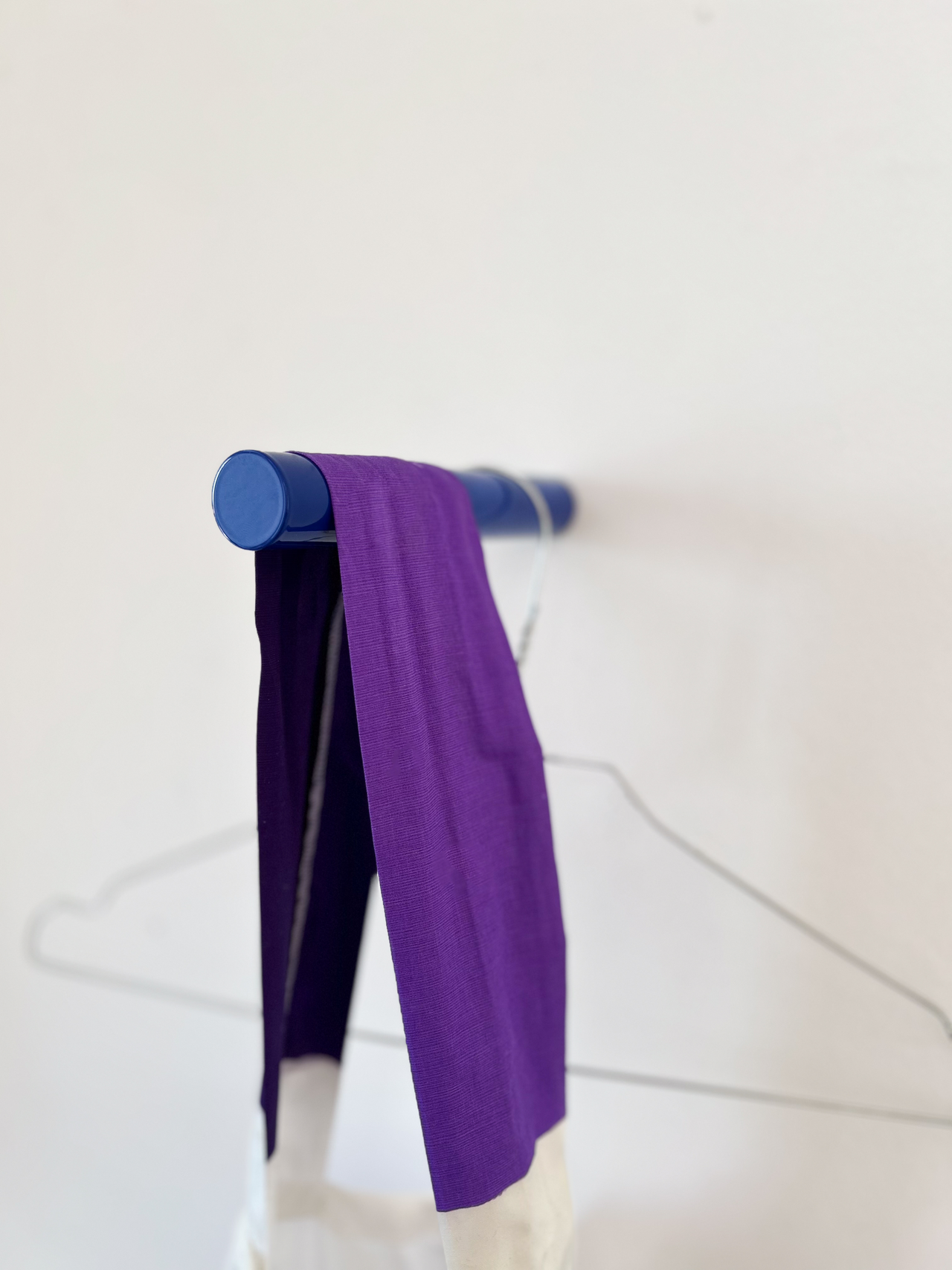 stifthaken L / pin hook L ultramarin blau
