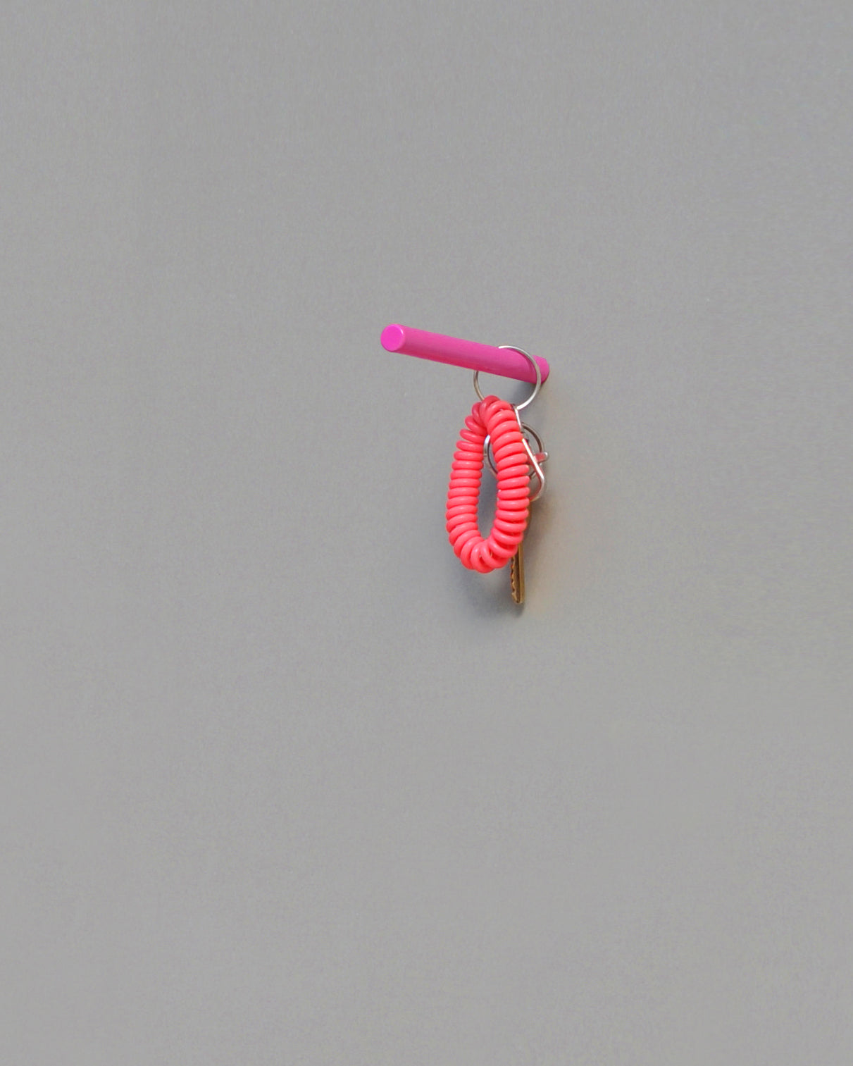 pin hook / pin hook neon pink