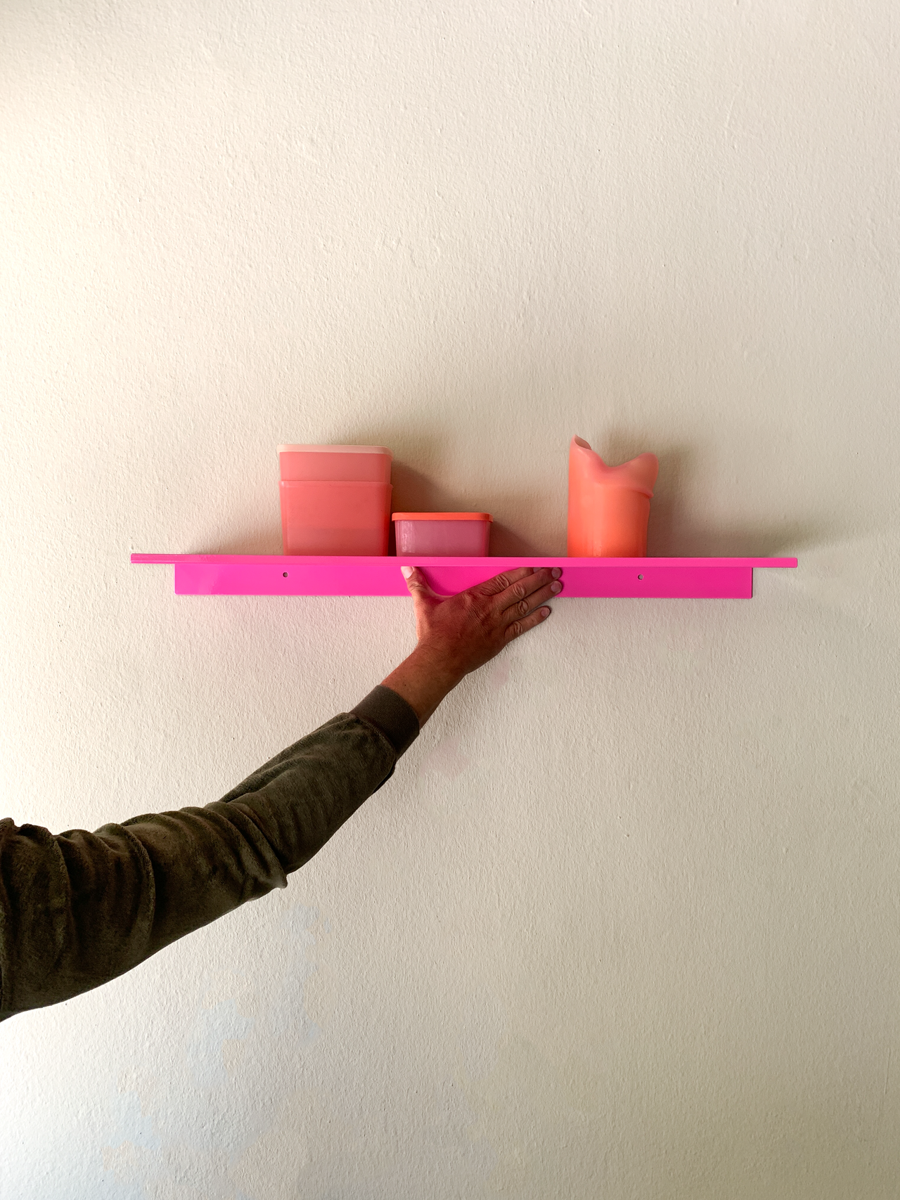 z shelf L / z shelf L neon pink