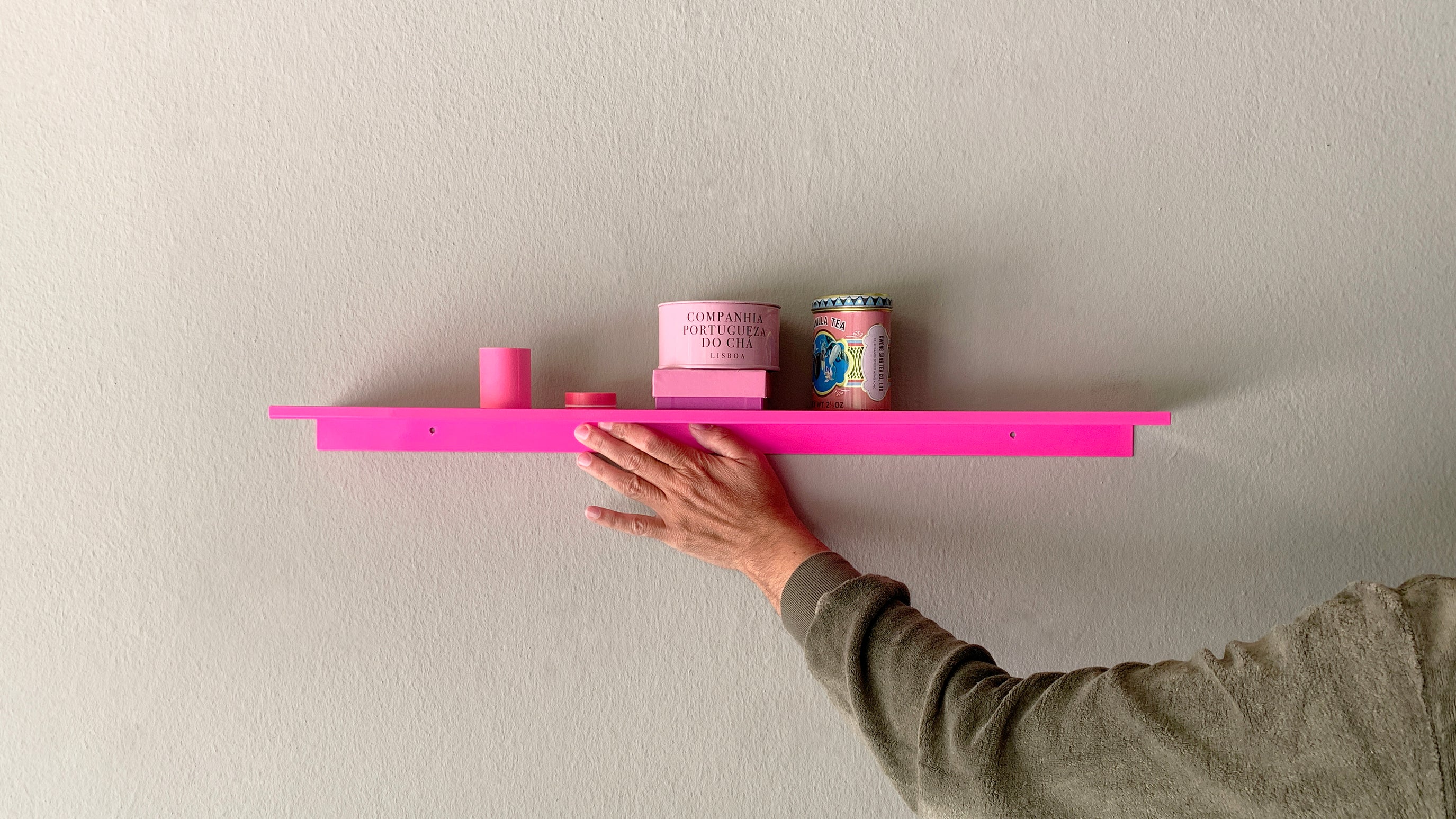 neon pink