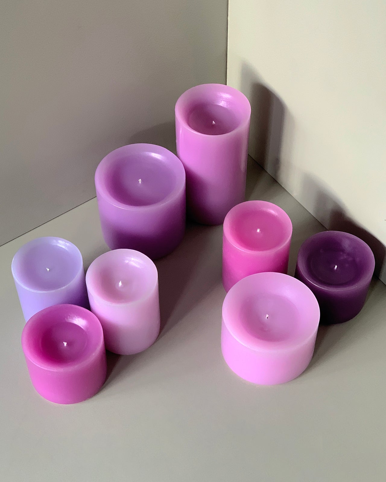Stumpenkerzen-Set / pillar candle set rosa und violett