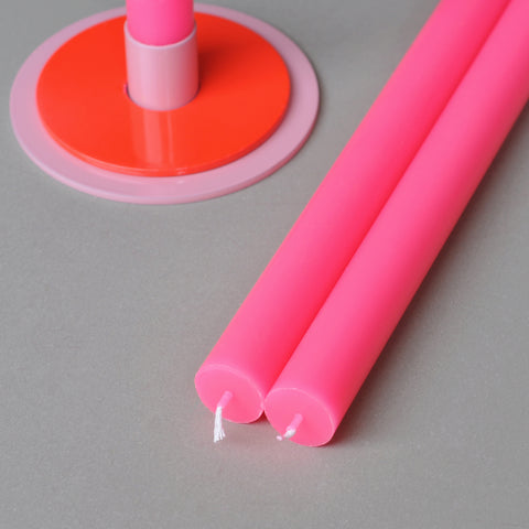  dining candle neon pink, hand poured