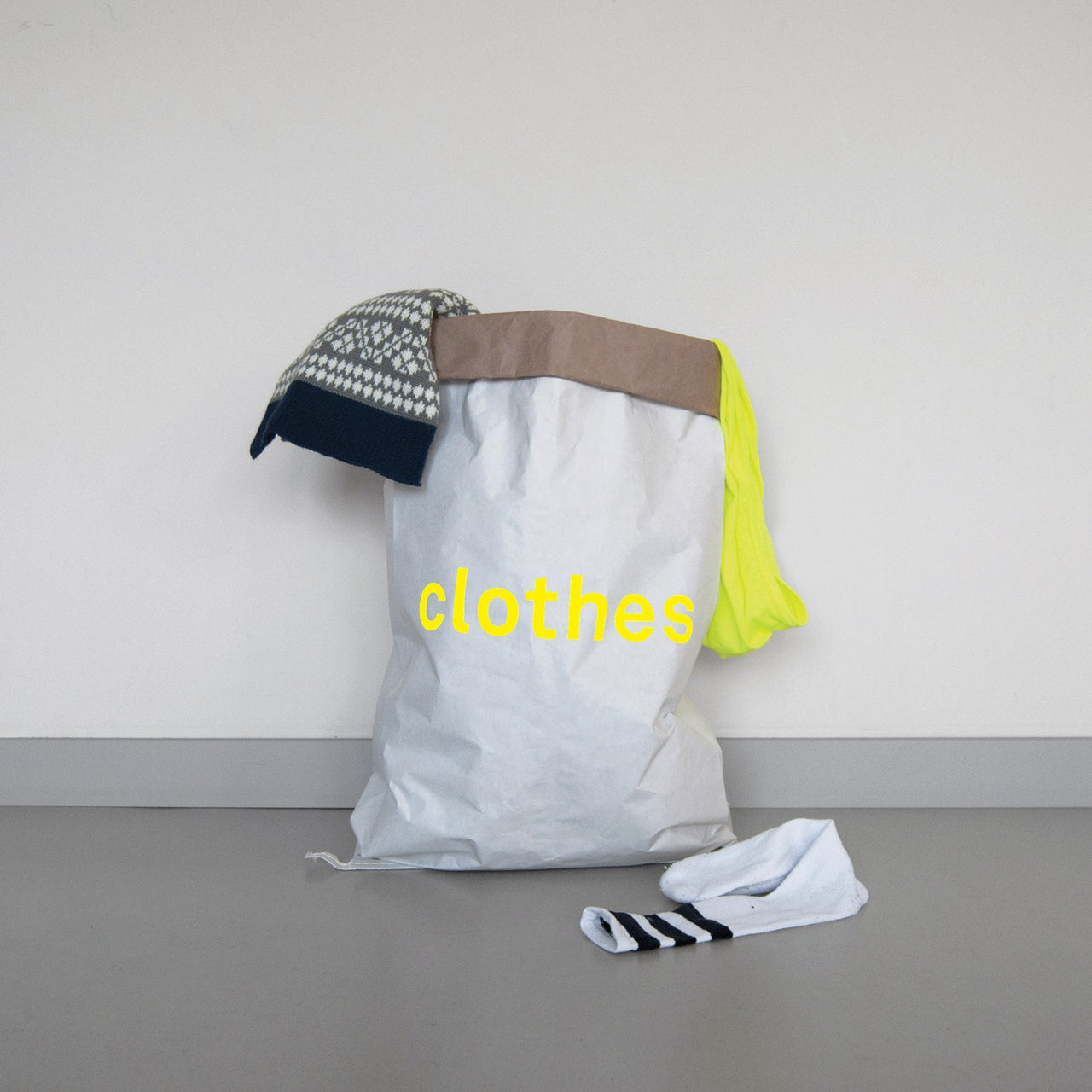 paper bag CLOTHES / the ORIGINAL