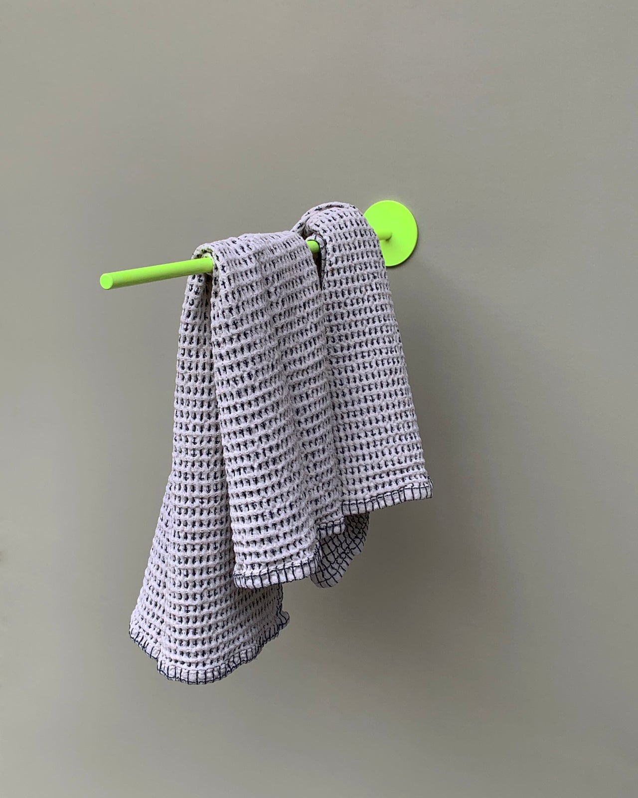 towel holder neon yellow